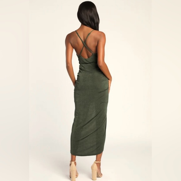 SOLD Lulu’s Dreamy Date Dark Green Surplice Midi Dress - Picture 4 of 4